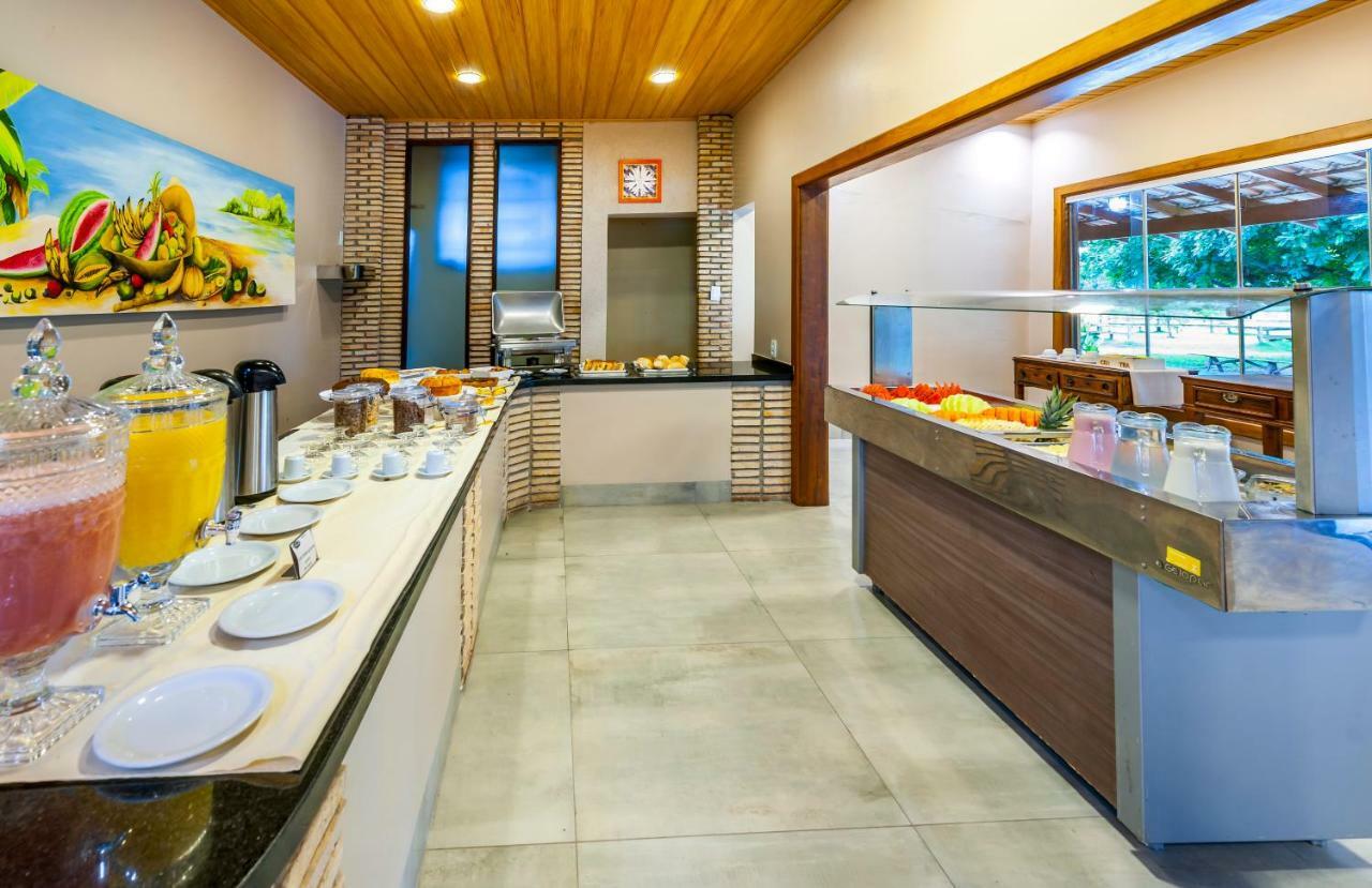 Poconé ポウサダ ピウヴァル Bed & Breakfast エクステリア 写真